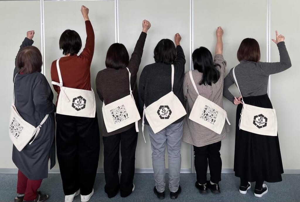 みんなの後ろ姿